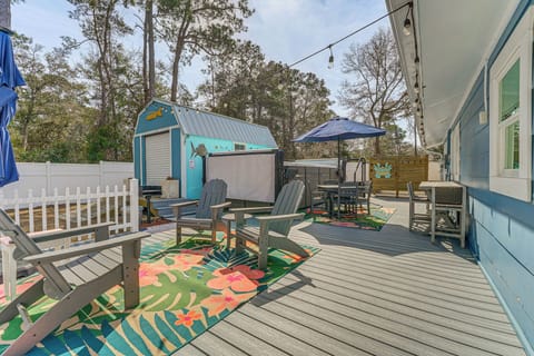 Oak Island Vacation Rental | 3BR | 1.5BA | 1,100 Sq Ft