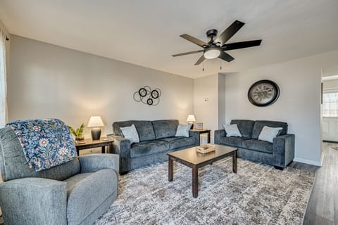 Bowling Green Vacation Rental | 2BR | 1.5BA | 1,050 Sq Ft