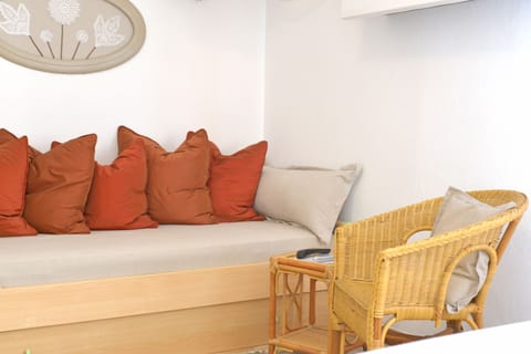 Basic Room | Frette Italian sheets, premium bedding, down comforters, pillowtop beds