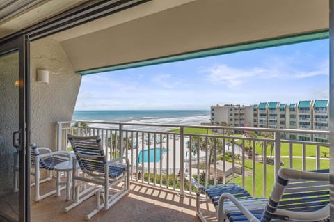 Relax on your private oceanfront balcony with sweeping beach views, resort-style pool access, and coastal breezes. Perfect for a beachfront getaway, this vacation rental offers the ideal beach stay for sunrises and seaside relaxation.