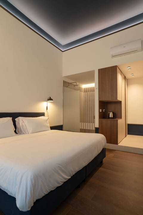 Superior Double or Twin Room | Desk, soundproofing, free WiFi