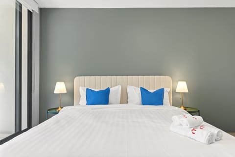 Cozy bedroom with modern styling