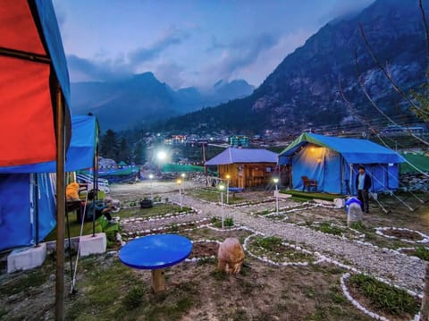 Tent, Mountain View | Property grounds