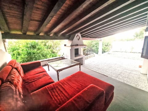 Furniture, Wall, Interior Design, Wood, Couch, Flooring, Floor, Living Room, Room, Ceiling