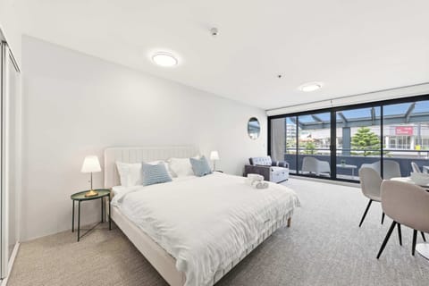 Spacious bedroom with dining area