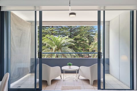 Balcony with outdoor seating