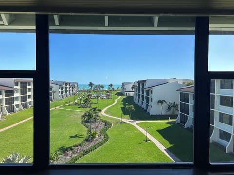 Gorgeous Water Views! 