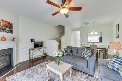 Matthews Vacation Rental | 2BR | 2.5BA | 1,600 Sq Ft