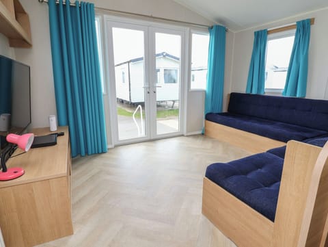 Cottage | Living area