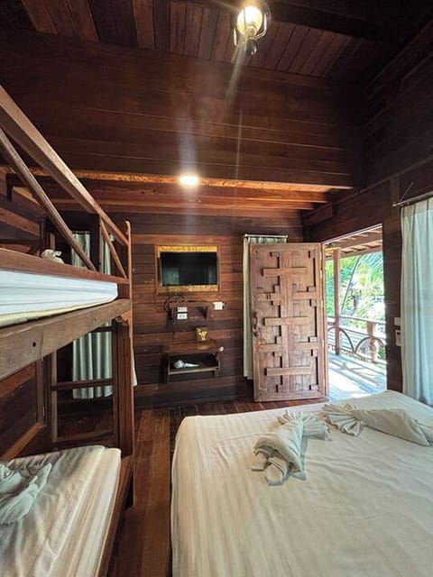 Superior Villa | Minibar, desk, free WiFi, bed sheets