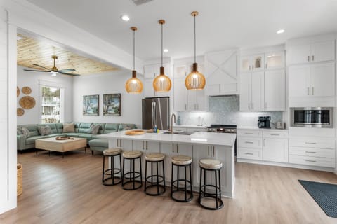 Kitchen Island