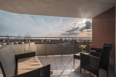Apartment (28) | Balcony view