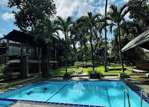 Deluxe Double Room, Garden View | Pool | Outdoor pool