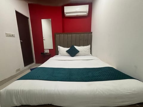 Standard Room | Free WiFi