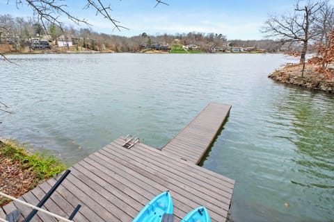 Lake ready with a private dock, kayaks, SUP, & outdoor seating!