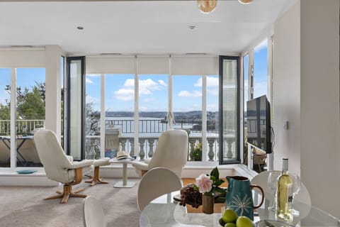 Sea view from the living space - Beach View Suite