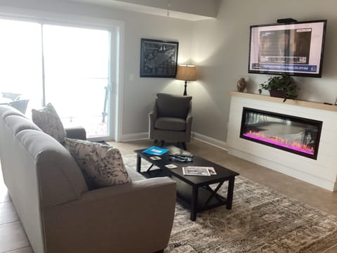 Enjoy new living room with 2 sofas and fireplace. Lake view ROKU TV
440-479-4531