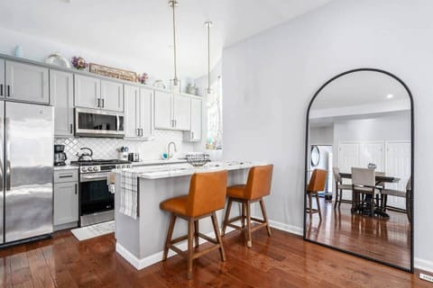 Fd24c264 c97d 4f07 98a3 823e5d0aa09c