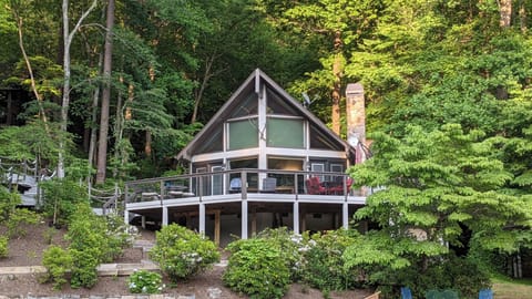 Lure Me | Main House