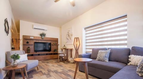 This is the ideal La Paz stay for couples and friends looking for a prime location.