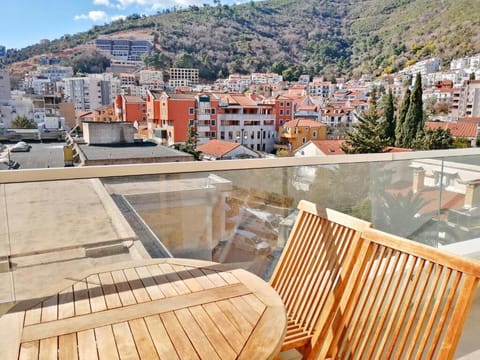 Family Apartment | Terrace/patio