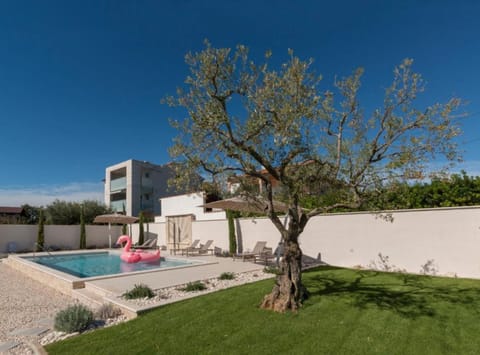 Villa (Five Bedroom Villa With Pool) | Exterior
