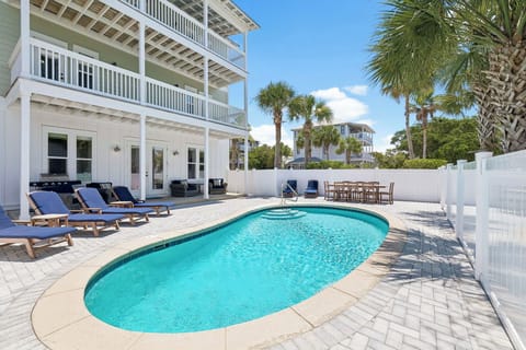 Private heated saltwater pool, Seacrest Beach 30A