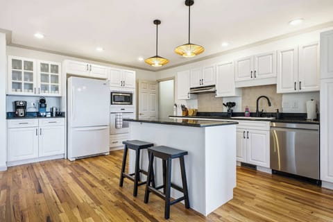 Cook, laugh, and make memories one bite at a time.