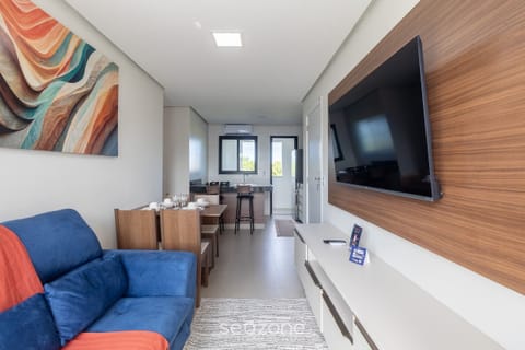 Basic Apartment | Living area