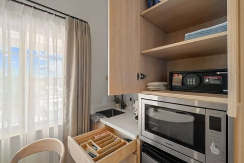 Kitchenette with Nespresso Coffee Machine and Mini Fridge - No Stove