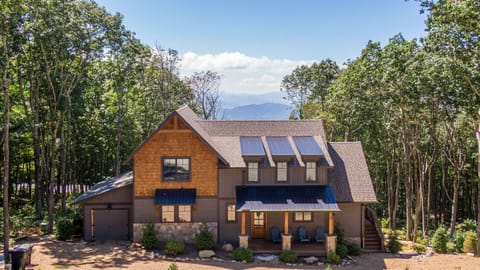 Welcome to Birds Eye View at Eagles Nest