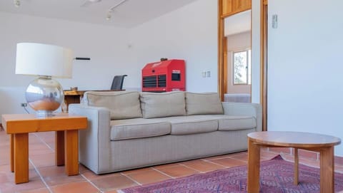 A relaxed living room, perfect for unwinding between activities.