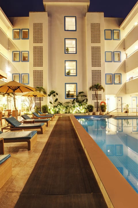 Outdoor pool