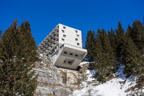 Holiday Home Exterior [winter]