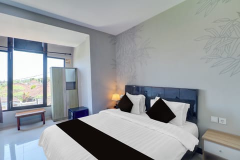 Deluxe Double Room | Free WiFi, bed sheets