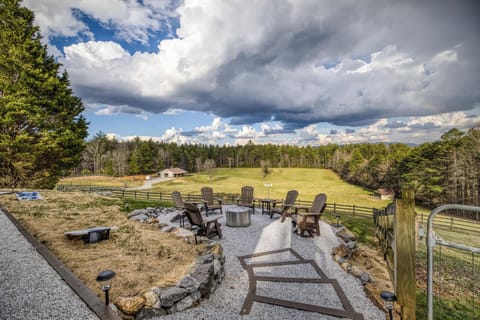 Beautiful fire pit setting!