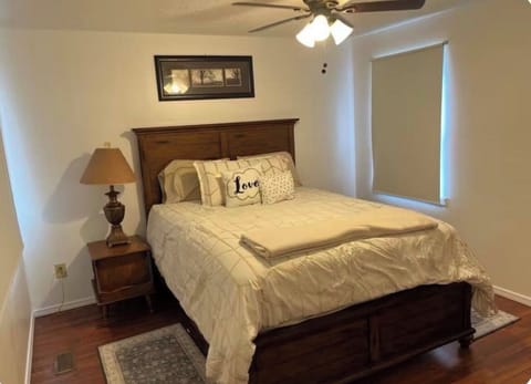 Queen size bed