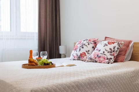 Comfort Apartment, Balcony | Iron/ironing board, free WiFi