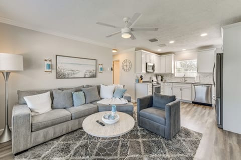 Bradenton Vacation Rental | 3BR | 2BA | 1,186 Sq Ft