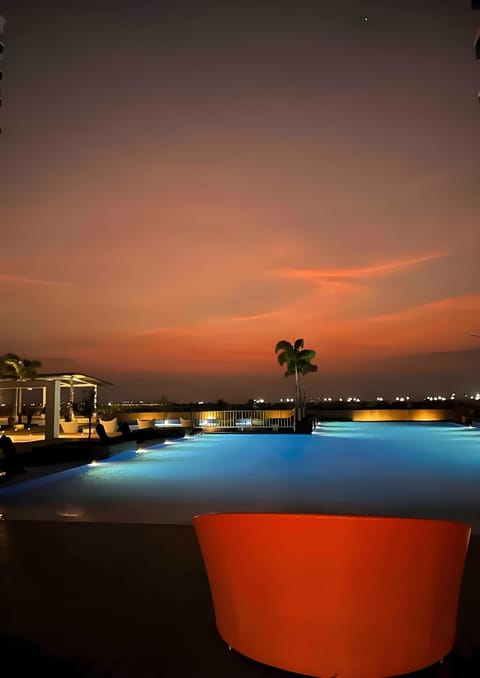 Family Suite, 3 Bedrooms, Bay View | Pool | 3 outdoor pools