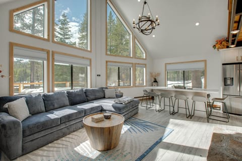 Soda Springs Vacation Rental | 3BR | 2.5BA | 1,650 Sq Ft