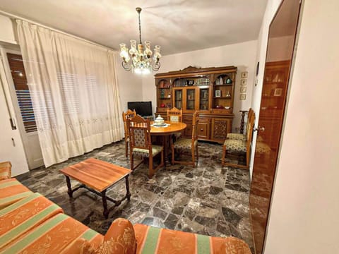 Apartment, 3 Bedrooms | Interior