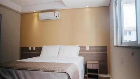 In-room safe, laptop workspace, blackout drapes, soundproofing