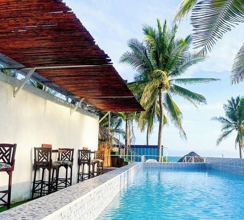3 outdoor pools