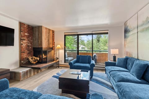 2 bedroom condo along river in downtown Aspen
