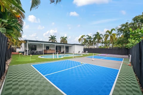 Sport court