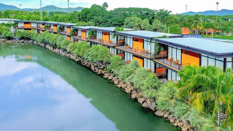 Standard Double Room, Lanai, Lake View | Exterior