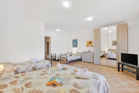 Living and dining room