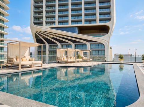 Level 8 Rooftop Pool