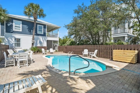 C Breeze - Seacrest Beach - Pool and Carriage House